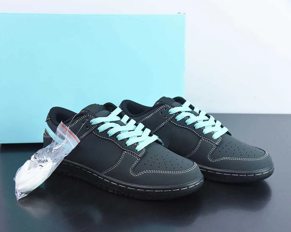 2023 Basketball Shoes DK Low Skateboard shoes Black Blue Running Shoe Outdoor Sports Sneakers With Box
2023 Basketball Shoes DK Low Skateboard shoes Black Blue Running Shoe Outdoor Sports Sneakers With Box