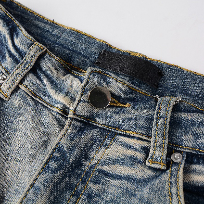 Fashion High street spray paint dazzle letters straight elastic zipper fly washed ripped jean