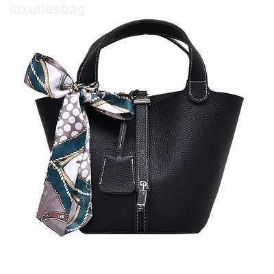 Designer Luxury Women's Handbag Graffiti Vegetable Basket Fashion Versatile Bucket Bag Silk Scarf Large Capacity TideD7WO1PR9 Picotin, White
Designer Luxury Women's Handbag Graffiti Vegetable Basket Fashion Versatile Bucket Bag Silk Scarf Large Capacity TideD7WO1PR9 Picotin, White