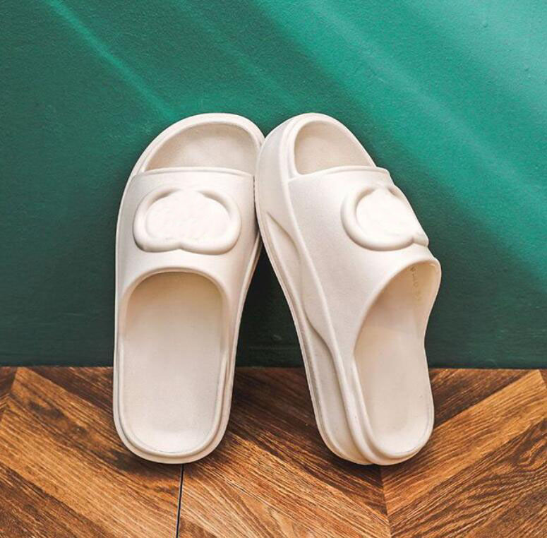 Fashion slipper Thick Bottom Platform soft comfortable rubber slide designer sandals women shoes black white pink ggity luxury flat flops sandal beach slippers, 02
Fashion slipper Thick Bottom Platform soft comfortable rubber slide designer sandals women shoes black white pink ggity luxury flat flops sandal beach slippers, 02