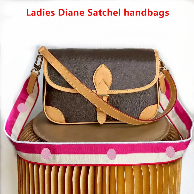 Ladies Women Designer shoulder bags High Quality Luxury Designe Diane Flap Handbag Canvas Pink Wide Jacquard Strap Cross Body bag Genuine leather lady Purse, Brown - black strap
Ladies Women Designer shoulder bags High Quality Luxury Designe Diane Flap Handbag Canvas Pink Wide Jacquard Strap Cross Body bag Genuine leather lady Purse, Brown - black strap