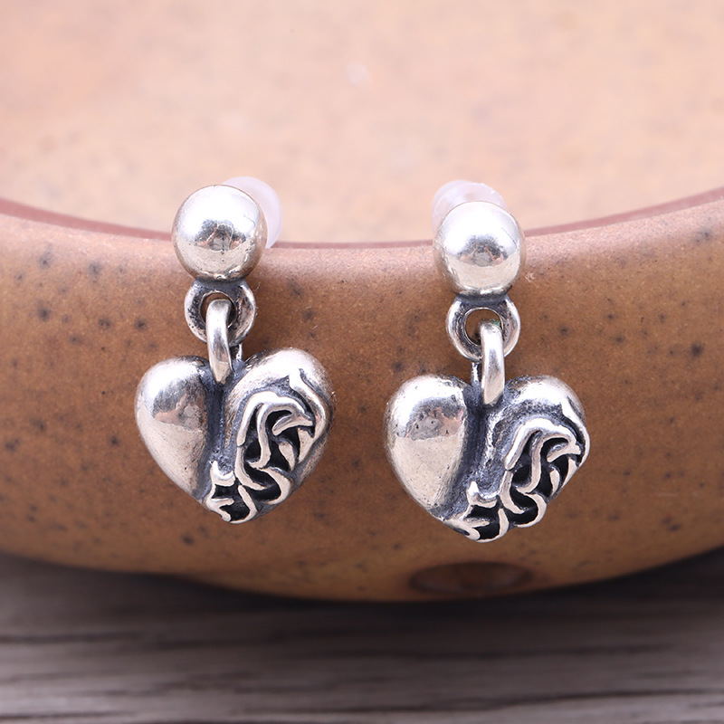 E22 S925 Pure Silver Ear Studs Personalized Fashion Heart Cross Flower Circular Letter Punk Street Dance Style Earrings Jewelry Earrings as a Gift for