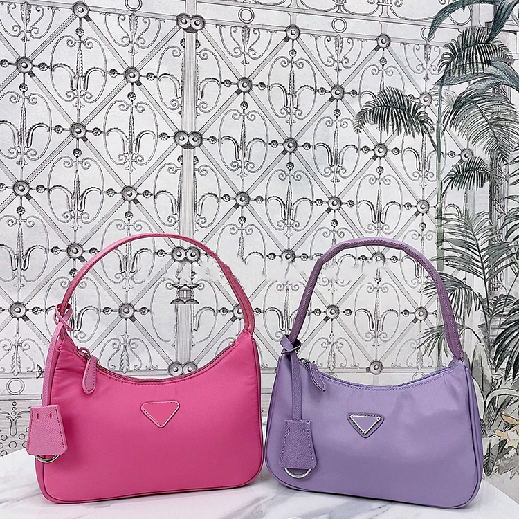 High quality Triangle Re-Edition 2000 2005 clutch bags luxury Designer 3piece Saffiano wallet purse prad woman handbag the tote crossbody Women Men shoulder bag, 1-light green
High quality Triangle Re-Edition 2000 2005 clutch bags luxury Designer 3piece Saffiano wallet purse prad woman handbag the tote crossbody Women Men shoulder bag, 1-light green