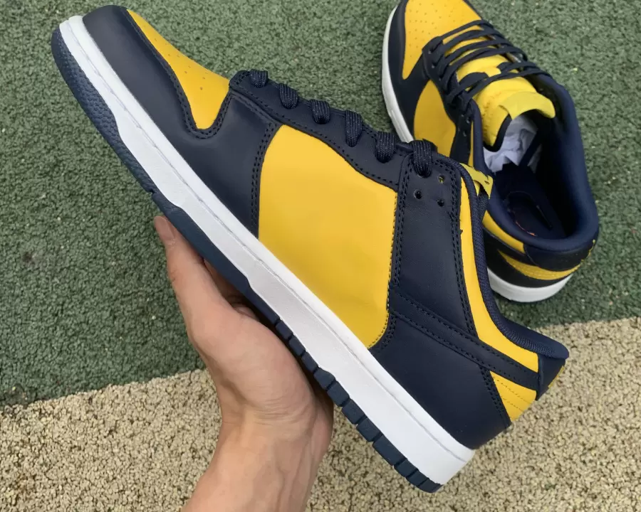2023 basketball Shoes DK Low Michigan Skateboard Shoes Low Black Yellow Casual Runner Outdoor Trainers Sneakers Sports With Box
2023 basketball Shoes DK Low Michigan Skateboard Shoes Low Black Yellow Casual Runner Outdoor Trainers Sneakers Sports With Box