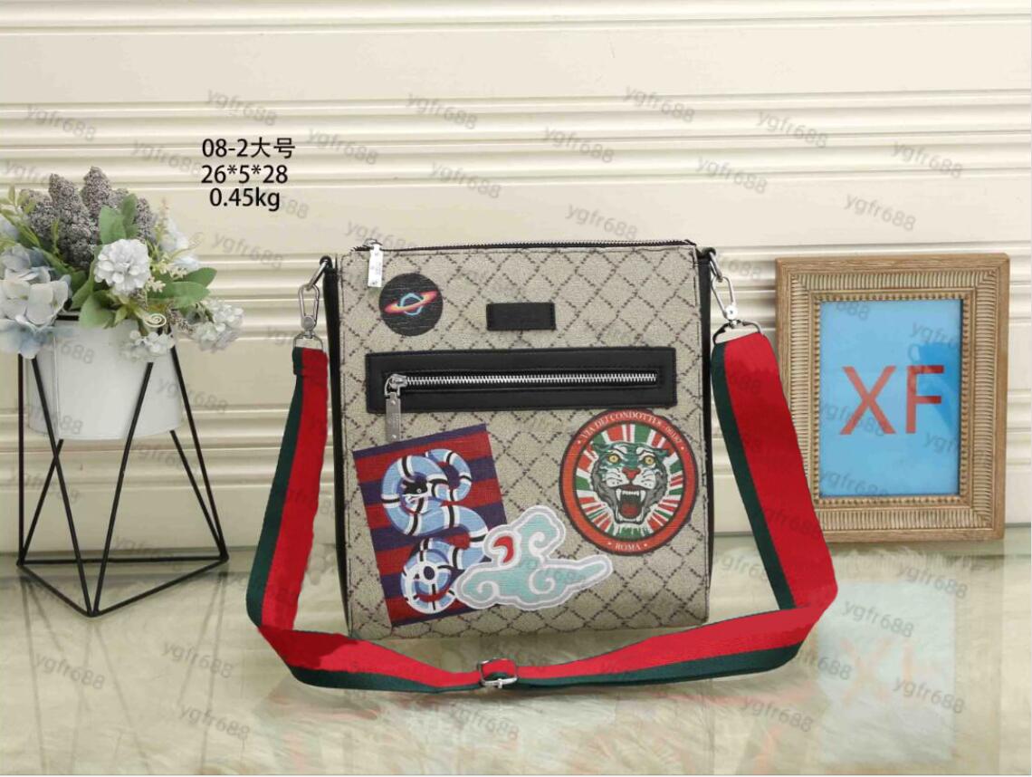 Mens Designers Crossbody Shoulder Bags Luxury Purses Black Briefcases Business Cross Body men's shoulder bag man handbags purse handbag hot sell Messenger Bags, Packing bag
Mens Designers Crossbody Shoulder Bags Luxury Purses Black Briefcases Business Cross Body men's shoulder bag man handbags purse handbag hot sell Messenger Bags, Packing bag