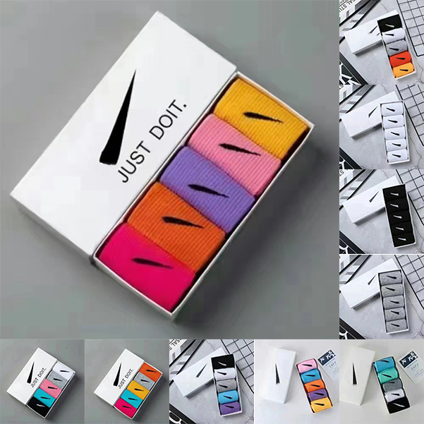 Mens socks Fashion Women and Men Socking High Quality Letter Breathable Cotton Wholesale calzino jogging Basketball football sports sock ANFN tech fleeces with Box
Mens socks Fashion Women and Men Socking High Quality Letter Breathable Cotton Wholesale calzino jogging Basketball football sports sock ANFN tech fleeces with Box