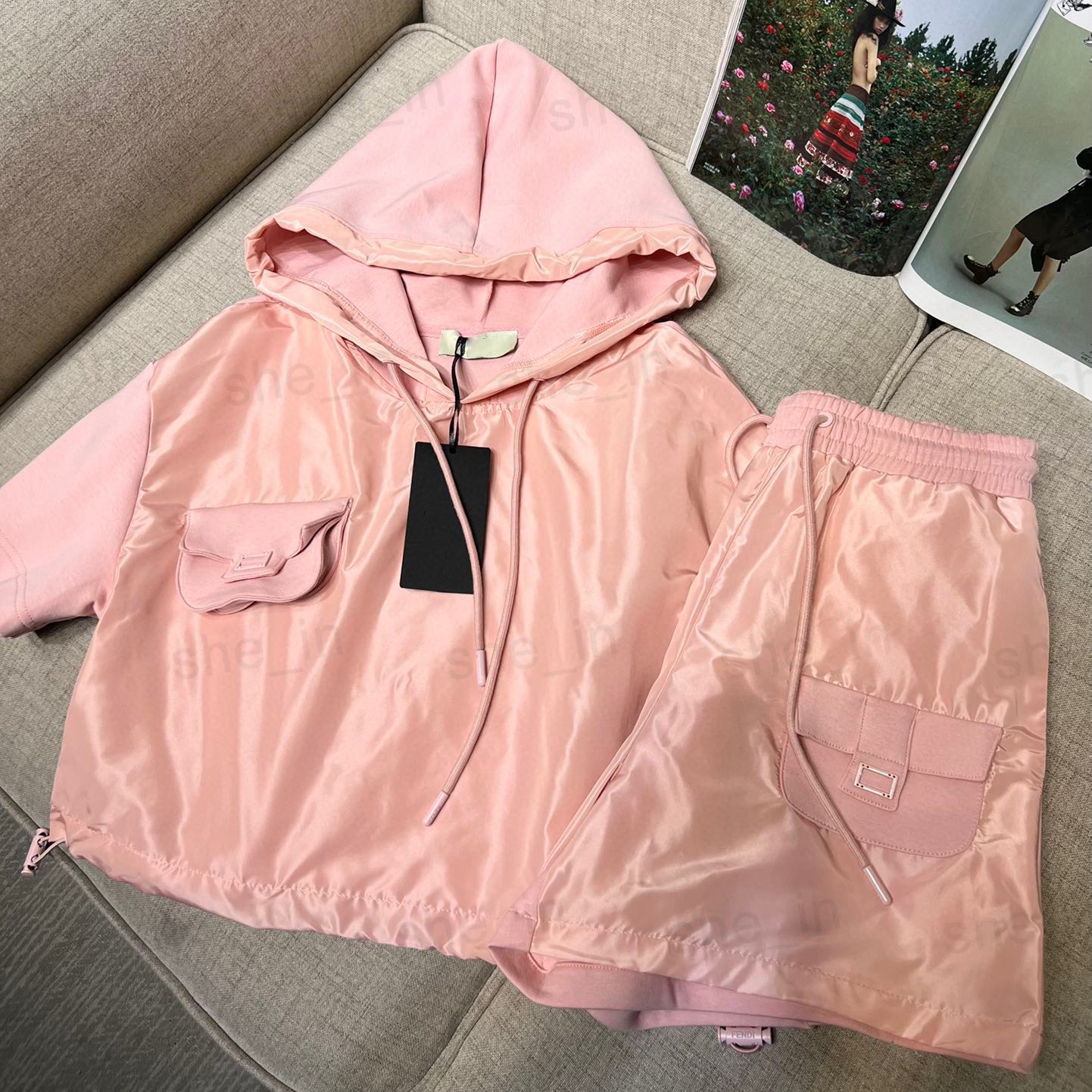 Designer Tracksuit Women Fashion Summer 2 Piece Sets Casual Loose Shorts T Shirt Tracksuits Classic Drawstring Set Woman Sport Clothes, Black
Designer Tracksuit Women Fashion Summer 2 Piece Sets Casual Loose Shorts T Shirt Tracksuits Classic Drawstring Set Woman Sport Clothes, Black