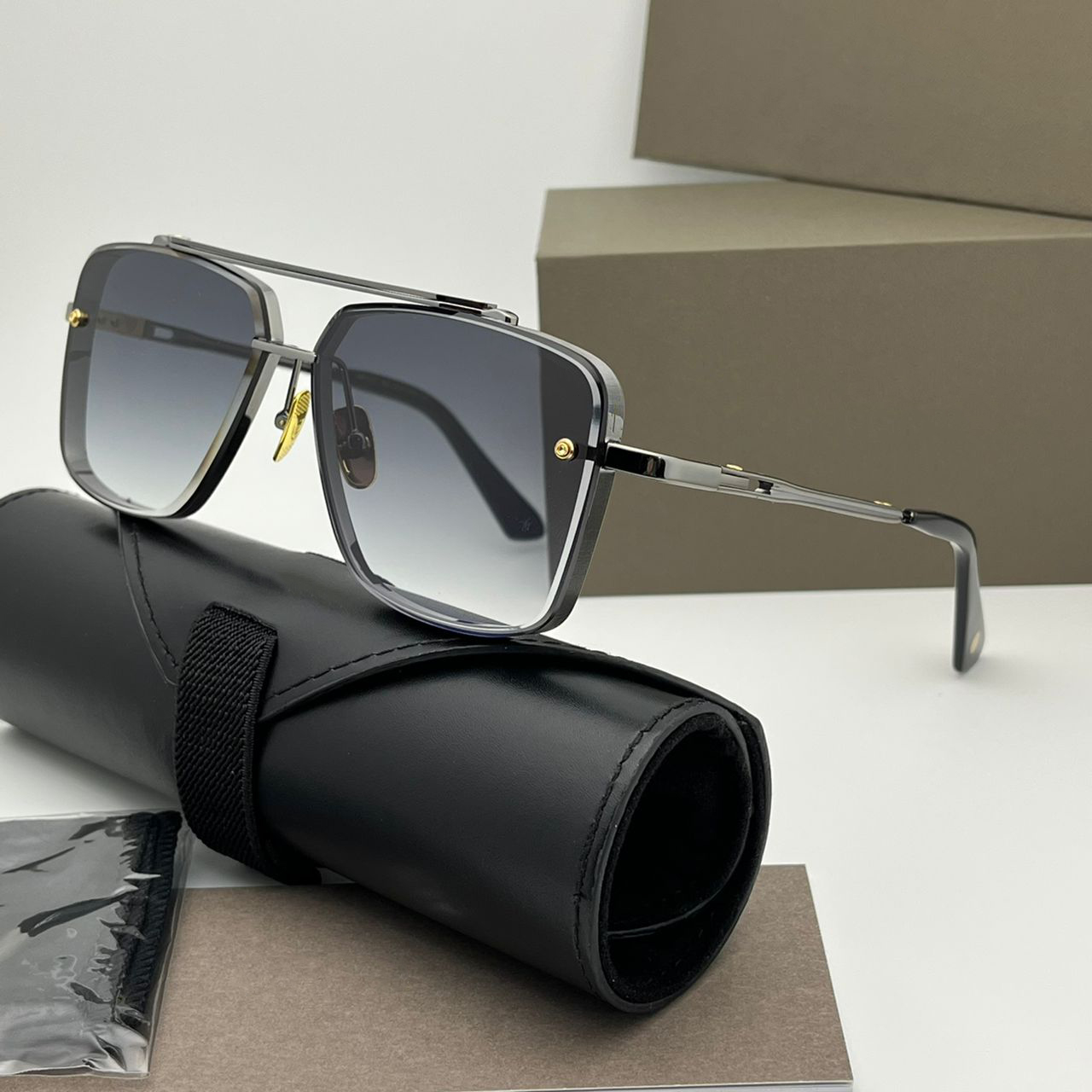 Rock Sunglasses For Men Women Summer M SIX Style Anti-Ultraviolet Retro Plate Plank Full Frame Fashion Glasses Random Box