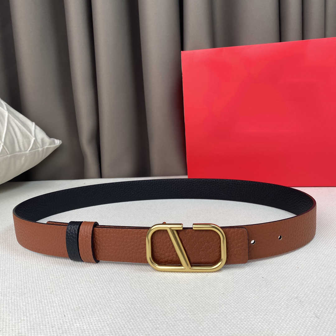 Luxury Designer Women Belt Fashion Leather Letter Buckle Belt Width 3cm Classic Vintage Double-sided Reversible Mens Womens Jeans Casual Belts High-quality, As shown
Luxury Designer Women Belt Fashion Leather Letter Buckle Belt Width 3cm Classic Vintage Double-sided Reversible Mens Womens Jeans Casual Belts High-quality, As shown