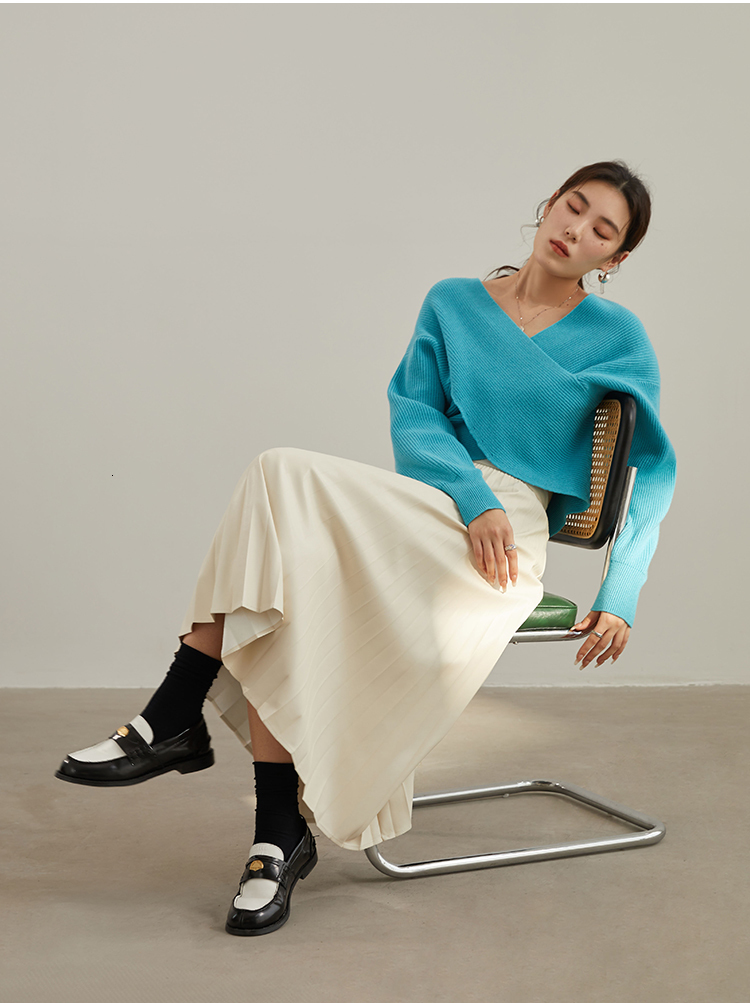 Skirts DUSHU Academy Style Sweet Pleated Leather Women's Autumn and Winter Age Reduction Solid High Waist Women's Simple A-line Skiing 23040