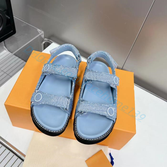 Designer Sandals Women Sandals Paseo COMFORT Flat Shoes Women Loafers Summer Autumn Platform Slides Shoes Buckle Leather Denim Blue Black Pink sandals
Designer Sandals Women Sandals Paseo COMFORT Flat Shoes Women Loafers Summer Autumn Platform Slides Shoes Buckle Leather Denim Blue Black Pink sandals