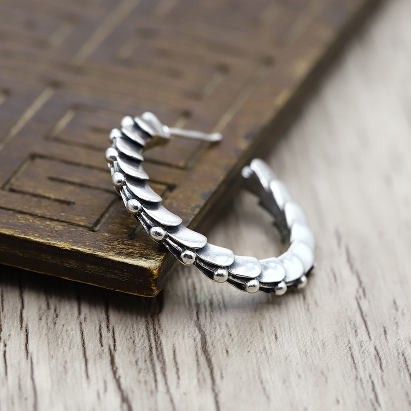 E30 S925 Pure Silver Ear Studs Personalized Fashion Cross Flower Tail Flower Letter Punk Street Dance Style Earrings Jewelry Earrings as a Gift for Lo