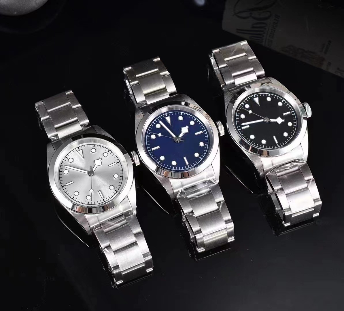 2022-mens automatic mechanical watches classic style 41mm full stainless steel bracelet top quality wristwatches super luminous tuddorr 03, #6 white face x1
2022-mens automatic mechanical watches classic style 41mm full stainless steel bracelet top quality wristwatches super luminous tuddorr 03, #6 white face x1