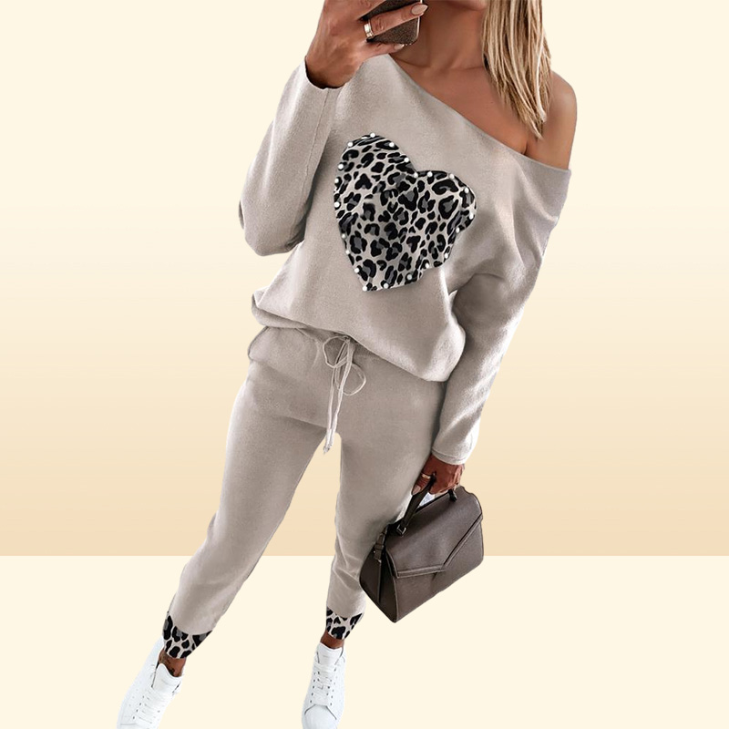 Designer Women tracksuits khaki love sequins casual sport suit round neck long sleeve hoodies topspants two piece set outfits plu