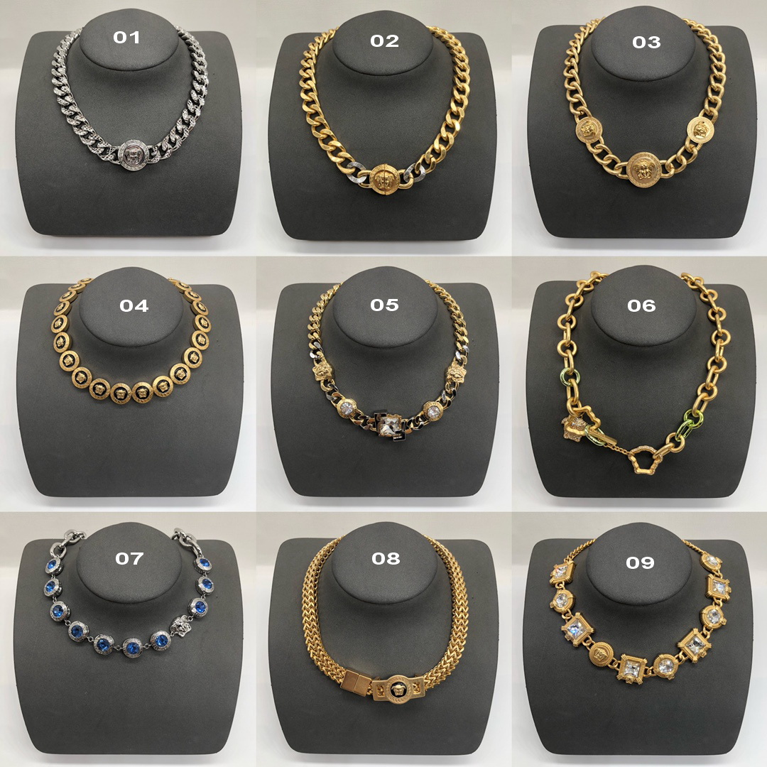 Hip Hop Necklaces for Men Thick Chain Medusa Pendant Streetwear Necklace with Greek Meander Pattern Q250924