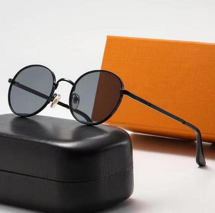 Wholesale Designer Sunglasses Original Eyeglasses Outdoor Shades PC Frame Fashion Classic Lady Mirrors for Women and Men Glasses Unisex 9 colors
Wholesale Designer Sunglasses Original Eyeglasses Outdoor Shades PC Frame Fashion Classic Lady Mirrors for Women and Men Glasses Unisex 9 colors