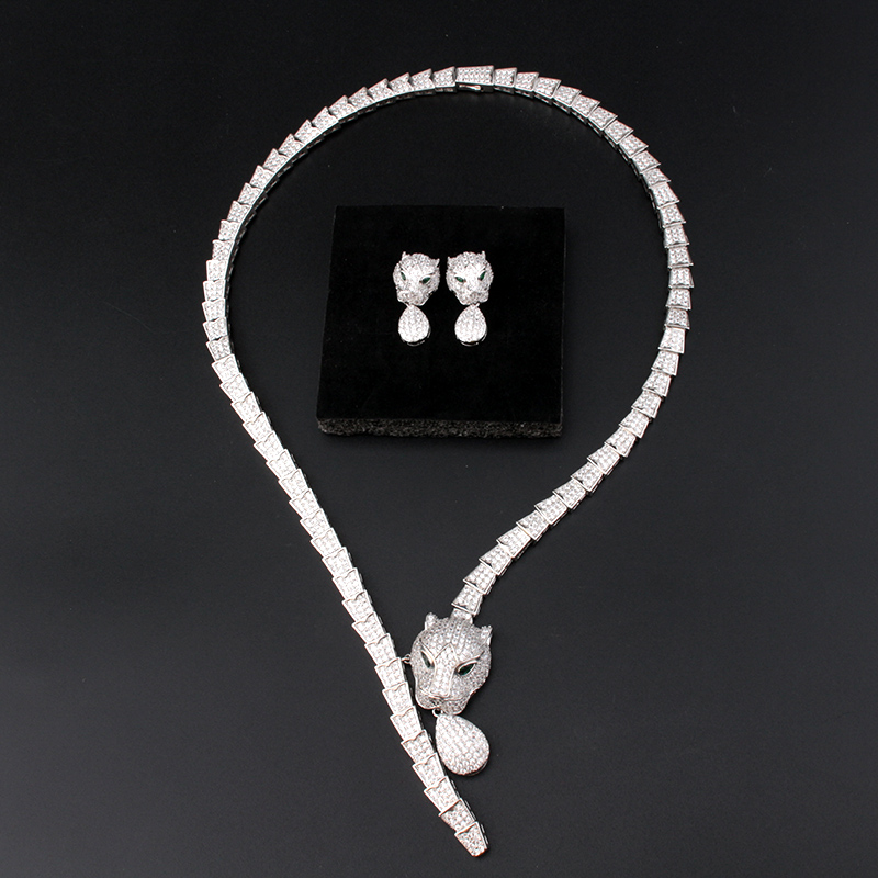silver gold diamond tennis link chain dainty luxury necklaces Pendants for women bracelet diamond designer jewelry Party Christmas Wedding Mother gifts Birthday
silver gold diamond tennis link chain dainty luxury necklaces Pendants for women bracelet diamond designer jewelry Party Christmas Wedding Mother gifts Birthday