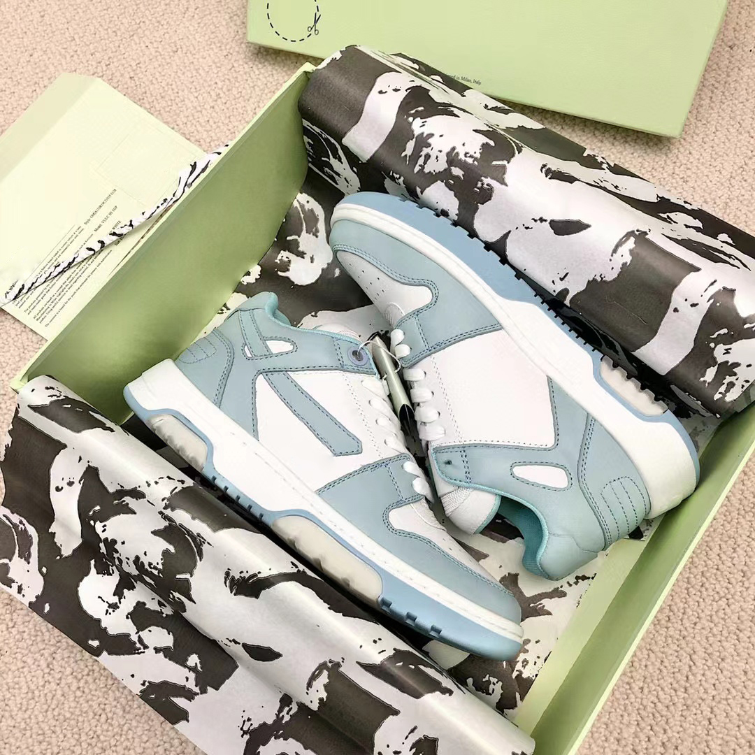 Designer Sneakers Men Casual Shoe White Leather Vintage Sports Sneakers Run Trainers Decorated Arrow Lace-up Stitching High Street Breathable Plat Trainer With Box
Designer Sneakers Men Casual Shoe White Leather Vintage Sports Sneakers Run Trainers Decorated Arrow Lace-up Stitching High Street Breathable Plat Trainer With Box