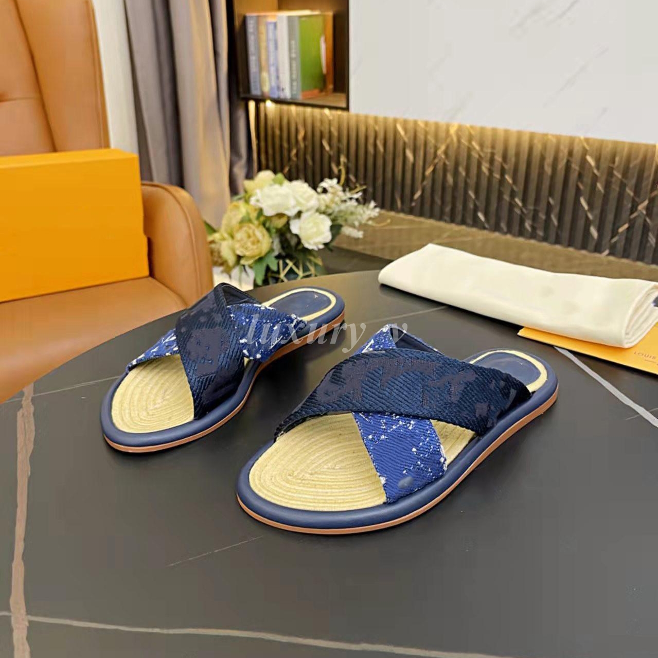Designer Women Sandals STARBOARD Flat Canvas Loafers Men Pairrs Pantoufle Soft Slippers Summer Sandals Beach Outdoor Cool Slipper, Color 1
Designer Women Sandals STARBOARD Flat Canvas Loafers Men Pairrs Pantoufle Soft Slippers Summer Sandals Beach Outdoor Cool Slipper, Color 1