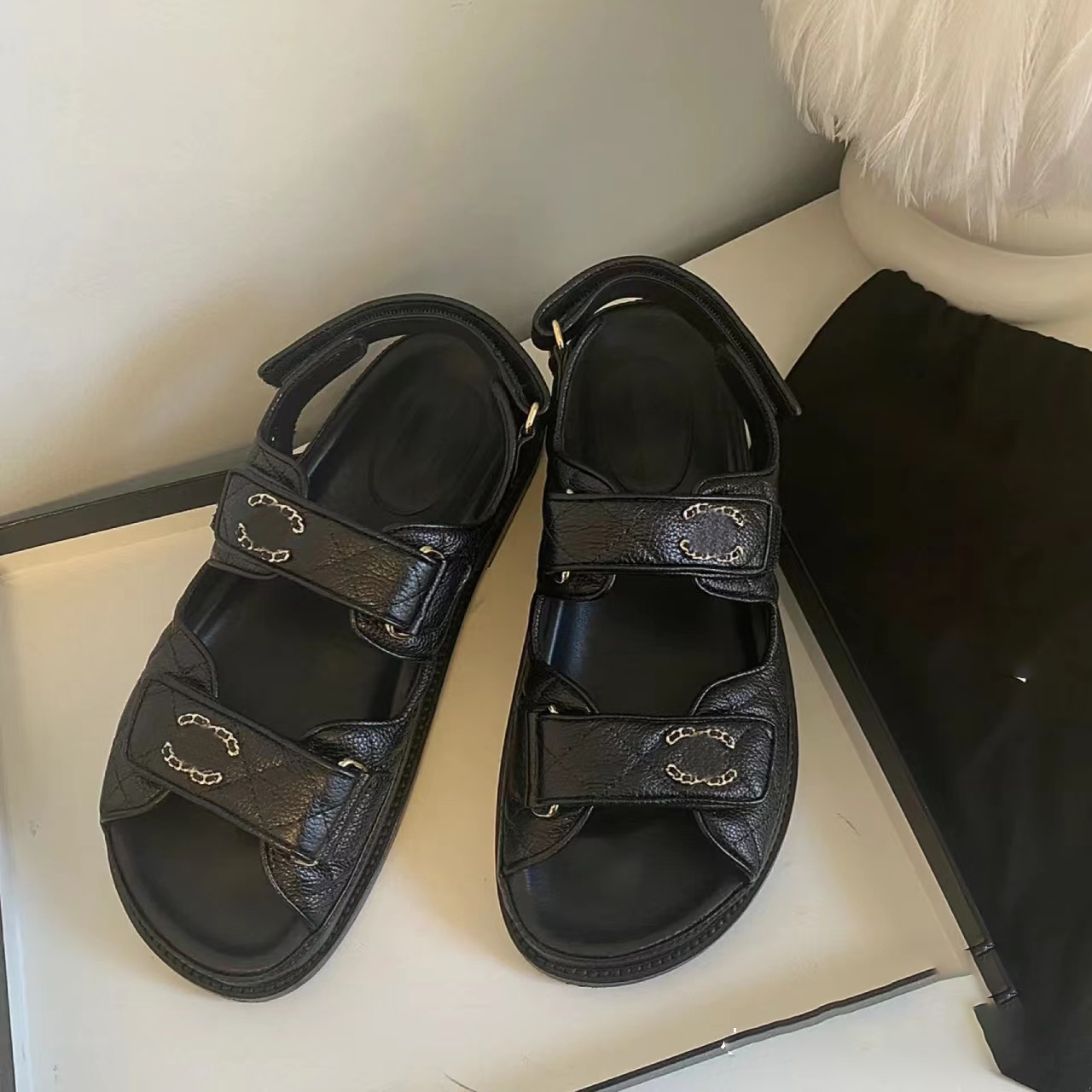 Designer Women Sandals Crystal Calf leather Casual Shoes Womens Slides Quilted Platform Summer Beach Slipper size 35-41, Color16
Designer Women Sandals Crystal Calf leather Casual Shoes Womens Slides Quilted Platform Summer Beach Slipper size 35-41, Color16