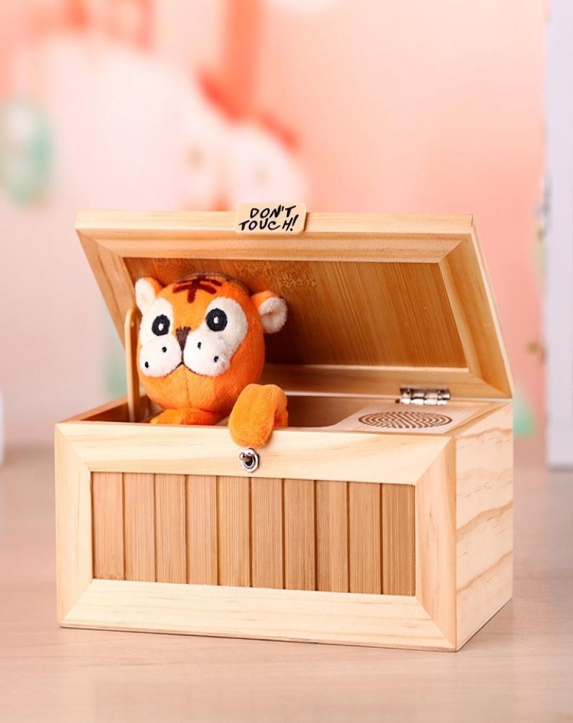 New Electronic Useless Box with Sound Cute Tiger Toy Gift StressReduction Desk Z0123