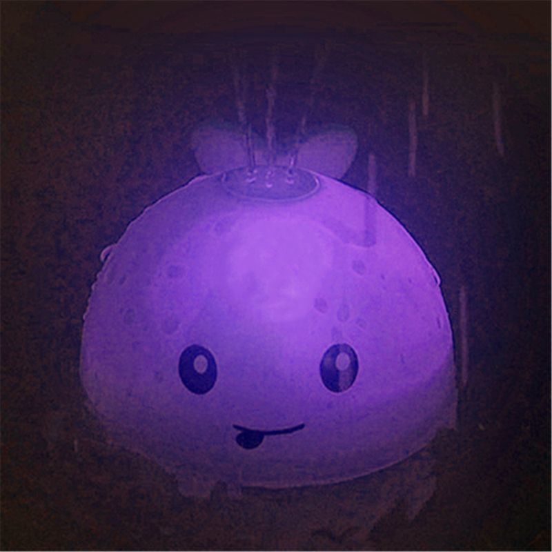 Bath Toys Baby Light Up Bath Tub Toys Whale Water Sprinkler Pool Toys for Toddlers Infants Whale Water Sprinkler Pool Toy 230404