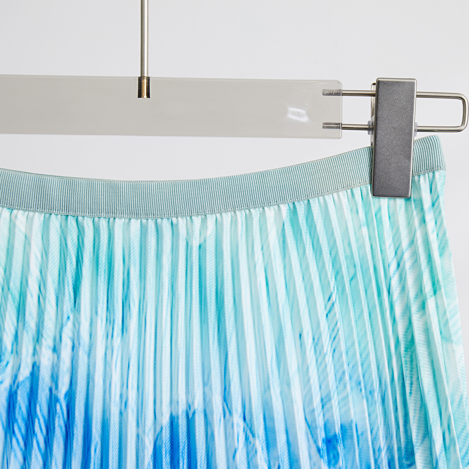 Two Piece Dress Runway 2 Piece Sets Women Outfits Spring Autumn Miyake Pleated Long Sleeve Blue Printed Tops With Elastic Long Skirt Suits 2024