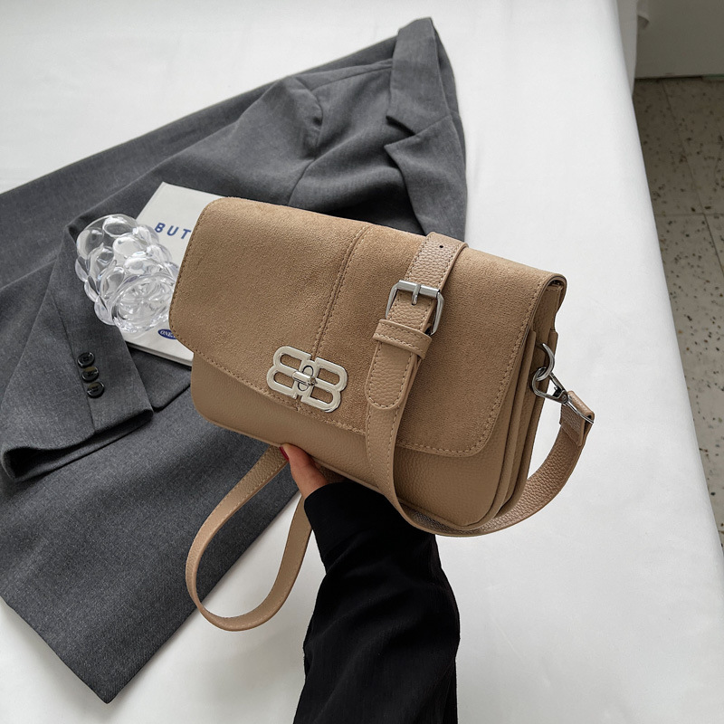 Ladies shoulder bags 5 colors this year's popular brown spice girl motorcycle bag winter soft matte leather handbag double compartment fashion backpack 6206#