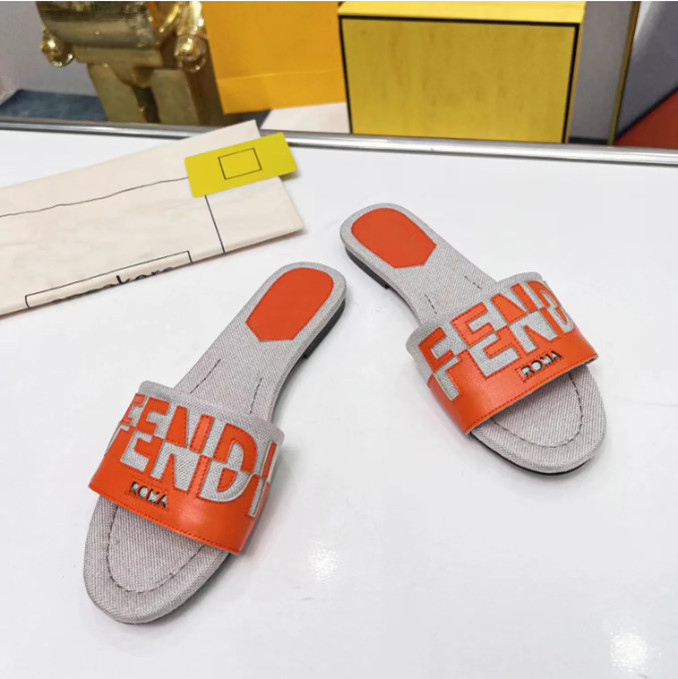 2023 women slippers top quality outdoor banquet Slide shoes canvas embroidery summer leather sandals multicolor flat heel Mule letter Size 35-42, Grey
2023 women slippers top quality outdoor banquet Slide shoes canvas embroidery summer leather sandals multicolor flat heel Mule letter Size 35-42, Grey