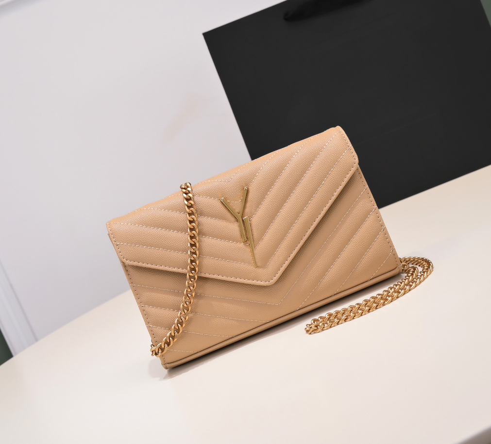 Designer womens shoulder bag luxury mini handbags fashion letter metal mark wool leather bags Paris chain clutch ladies envelope sling purses #Y1168A Top-quality, 1168-3#s~t designer
Designer womens shoulder bag luxury mini handbags fashion letter metal mark wool leather bags Paris chain clutch ladies envelope sling purses #Y1168A Top-quality, 1168-3#s~t designer