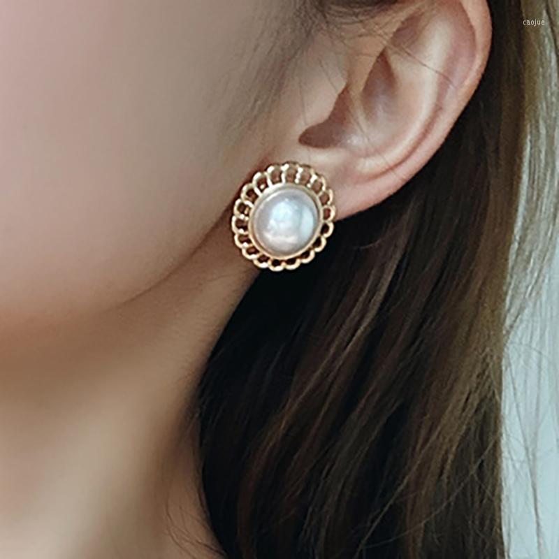 Stud Earrings In Imitation Pearl Ear Vintage Silver Needle Studs Geometric Round Niche Temperament 2023 Clip Personality All-match
Stud Earrings In Imitation Pearl Ear Vintage Silver Needle Studs Geometric Round Niche Temperament 2023 Clip Personality All-match