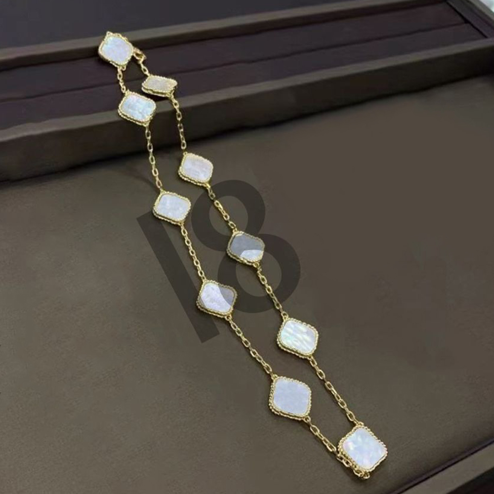 45CM - Classic 10 Motifs Pendant Necklaces Agate Four Leaf Clover Necklace cleef Ten Flowers Pendant Mother-of-Pearl for Women&Girl Valentine's Engagement Jewelry Gift 
45CM - Classic 10 Motifs Pendant Necklaces Agate Four Leaf Clover Necklace cleef Ten Flowers Pendant Mother-of-Pearl for Women&Girl Valentine's Engagement Jewelry Gift