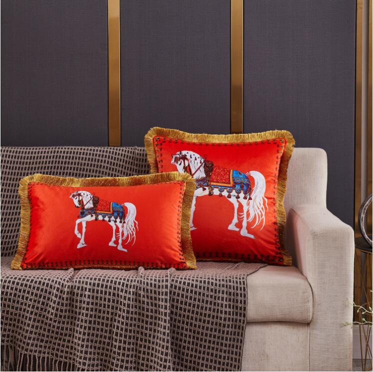 TOP Luxury Designer Pillow Classic Decorative Cushion Home Decor Luxury Cushions Throw Pillows Cover Fashion Portrait Bedroom Sofa 2023
