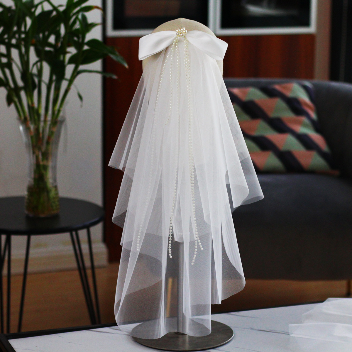 2023 Wedding Veils Short Bridal Veils Soft tulle with Pearls Big Bow