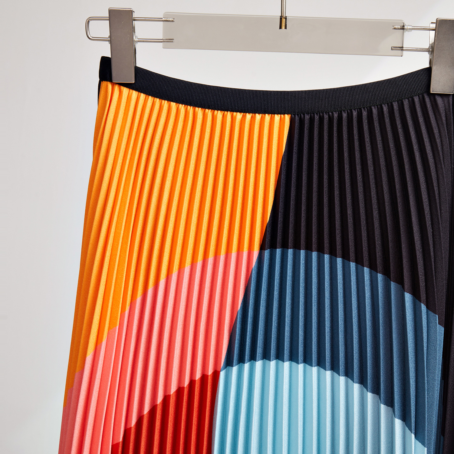 Two Piece Dress Runway Fashion Geometry Print Two Piece Set Women Long Sleeve Turtleneck Stretchy Top Long Pleated Skirt Suits Female Outfits 2024