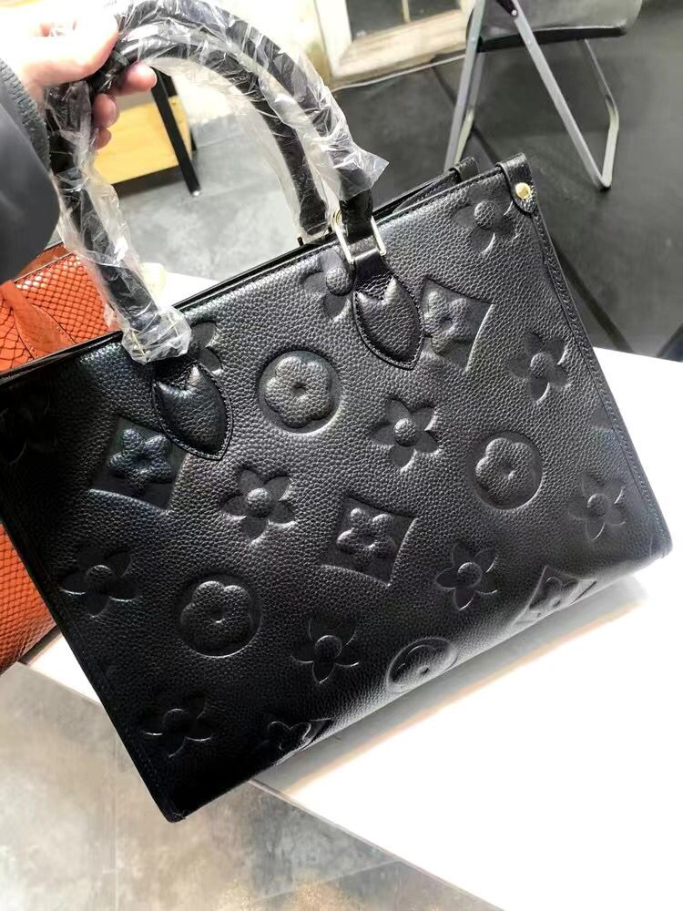 Luxury Designer Handbag Tote Shoulder Clutch Bags On The Go Crossbody Bag Purses Letters high quality Handle Wallet Women Handbags Totes louiseitys viutonity lvity, Black leopard print
Luxury Designer Handbag Tote Shoulder Clutch Bags On The Go Crossbody Bag Purses Letters high quality Handle Wallet Women Handbags Totes louiseitys viutonity lvity, Black leopard print