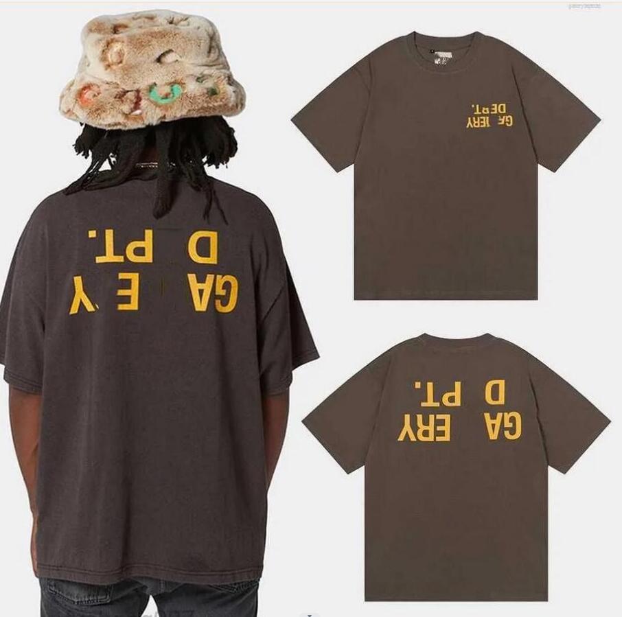 2023 Galleryse depts Tees Mens T Shirts Women Designer Galleryes depts T-shirts cottons Tops Man S Casual Shirt Luxurys Clothing Street Shorts Sleeve Clothes, Q1111
2023 Galleryse depts Tees Mens T Shirts Women Designer Galleryes depts T-shirts cottons Tops Man S Casual Shirt Luxurys Clothing Street Shorts Sleeve Clothes, Q1111