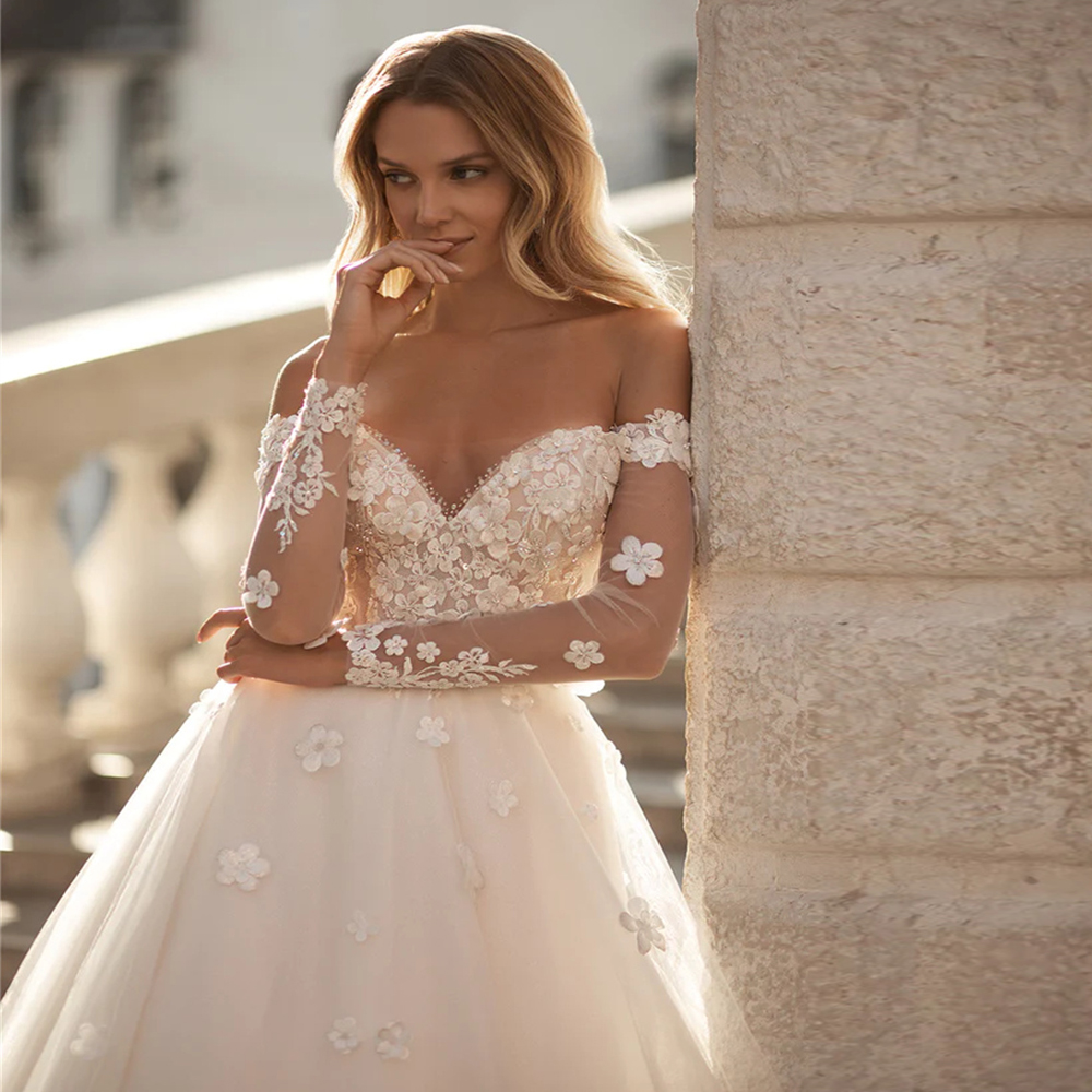 Modern Off the Shoulder A Line Wedding Dresses Long Sleeve 3D Lace Appliques Bridal Gown Backless Pastrol Vestidos De Novia