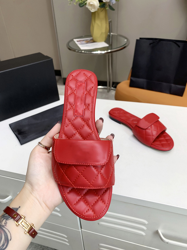 Women Mule Slides Classic Flat Slippers Lambskin Home Casual Sandals Top Designer Luxury Fashion Ladies Pool Beach outdoors Flat Flip Flops Slipper, #2
Women Mule Slides Classic Flat Slippers Lambskin Home Casual Sandals Top Designer Luxury Fashion Ladies Pool Beach outdoors Flat Flip Flops Slipper, #2
