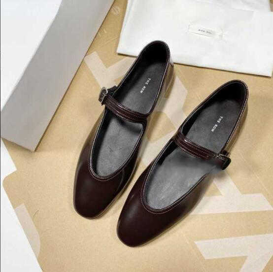 The Row French Inside Heightened Shallow Mouth Mary Jane Women Flat Shoes, Chelizi color
The Row French Inside Heightened Shallow Mouth Mary Jane Women Flat Shoes, Chelizi color