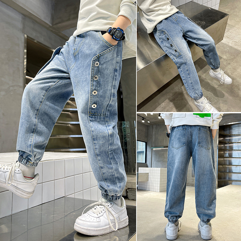 Jeans Spring Children's Clothing Boys' Casual Fashion Bag Feet Loose Fit All Matching Jeans Small and Medium Jeans for Children 230406