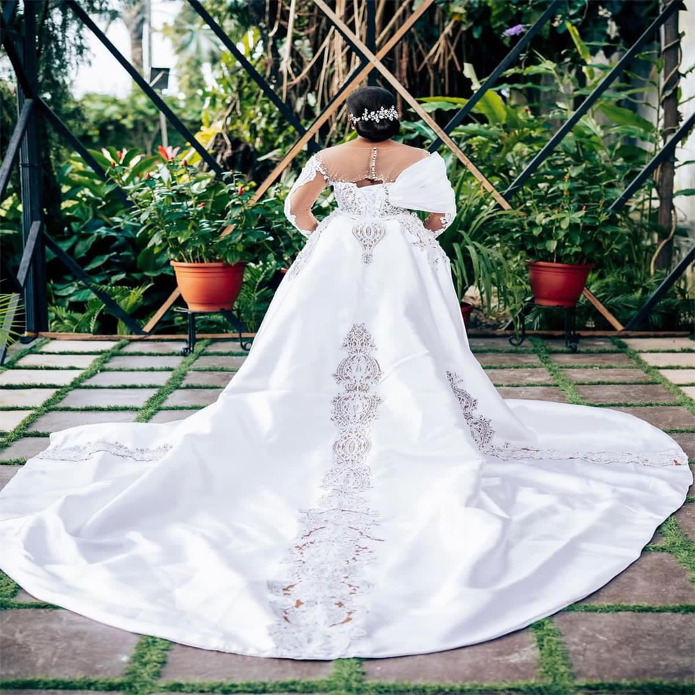 2023 Nov Arabic Aso Ebi Plus Size Lace Mermaid White Wedding Dress Beaded Detachable Train Bridal Gowns Dresses ZJ223