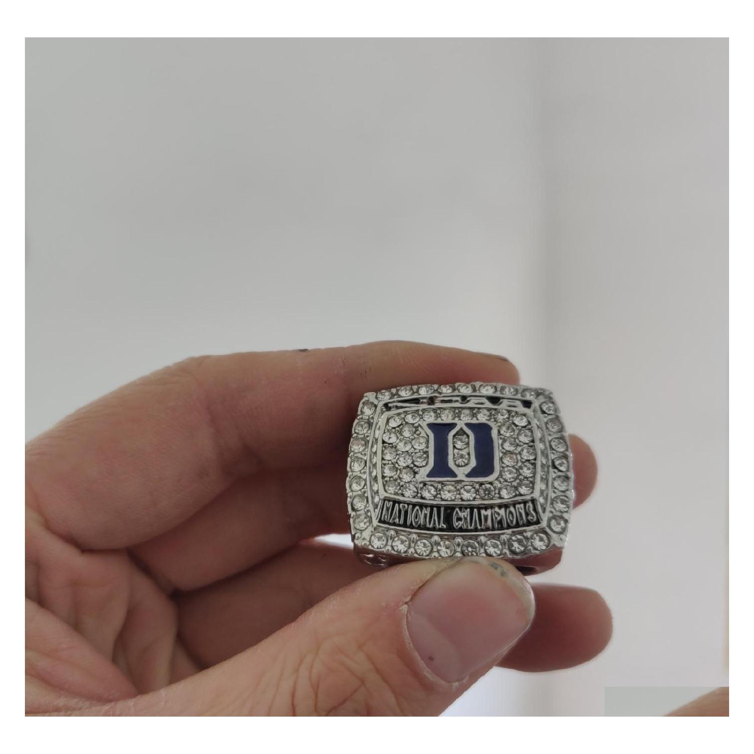 Cluster Rings Fashion Leather Bag Duke Blue Devils National Championship Ring Bags Accessories Wholesale Drop Delivery Jewelry Dhakz
Cluster Rings Fashion Leather Bag Duke Blue Devils National Championship Ring Bags Accessories Wholesale Drop Delivery Jewelry Dhakz