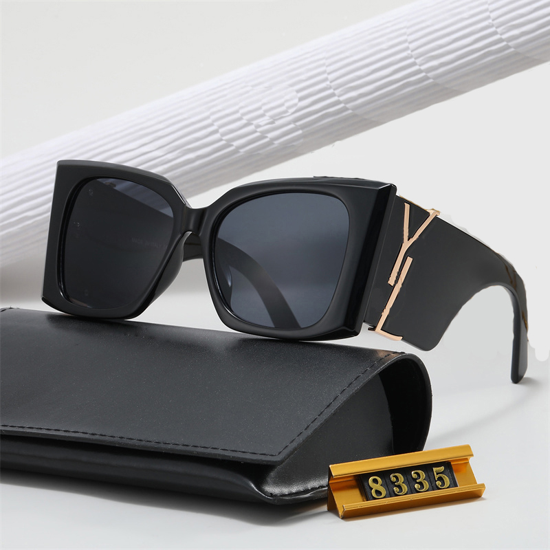 Designer sunglasses fashion glasses man classic eyeglasses for Large cat eyes box women outdoor beach sun glasses UV summer driving protection lenses can with box
Designer sunglasses fashion glasses man classic eyeglasses for Large cat eyes box women outdoor beach sun glasses UV summer driving protection lenses can with box