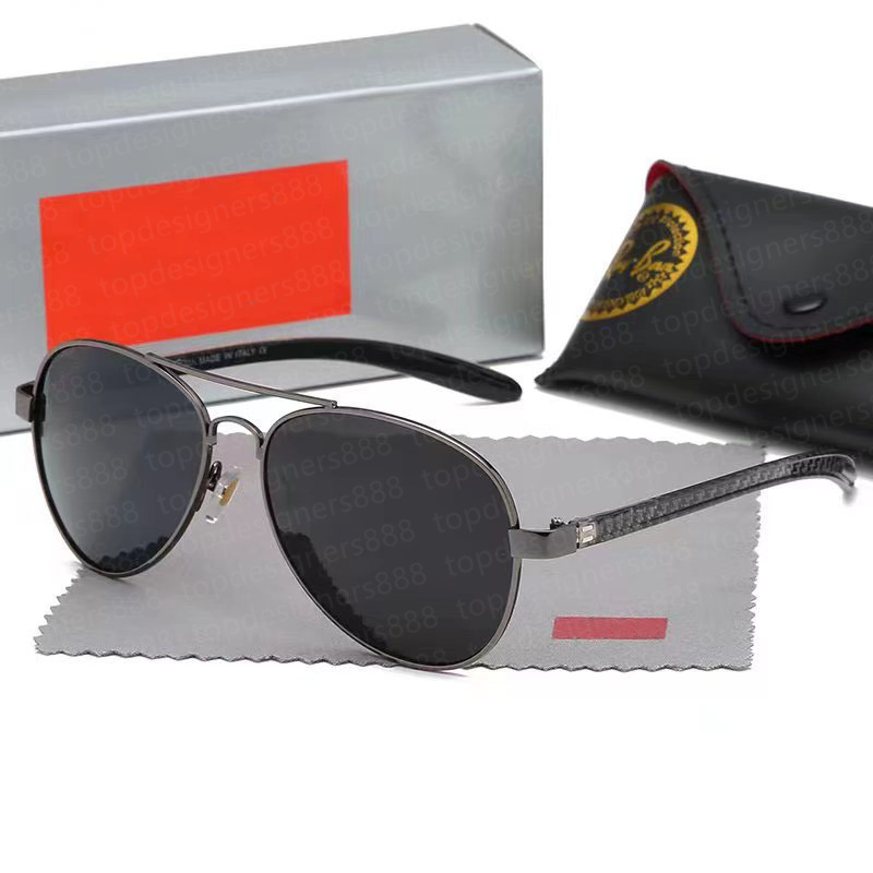 1 piece Fashion Aviator sunglasses Designer Men Women Driving to the beach Sports Black lens Metal frame mirror width 60mm
1 piece Fashion Aviator sunglasses Designer Men Women Driving to the beach Sports Black lens Metal frame mirror width 60mm