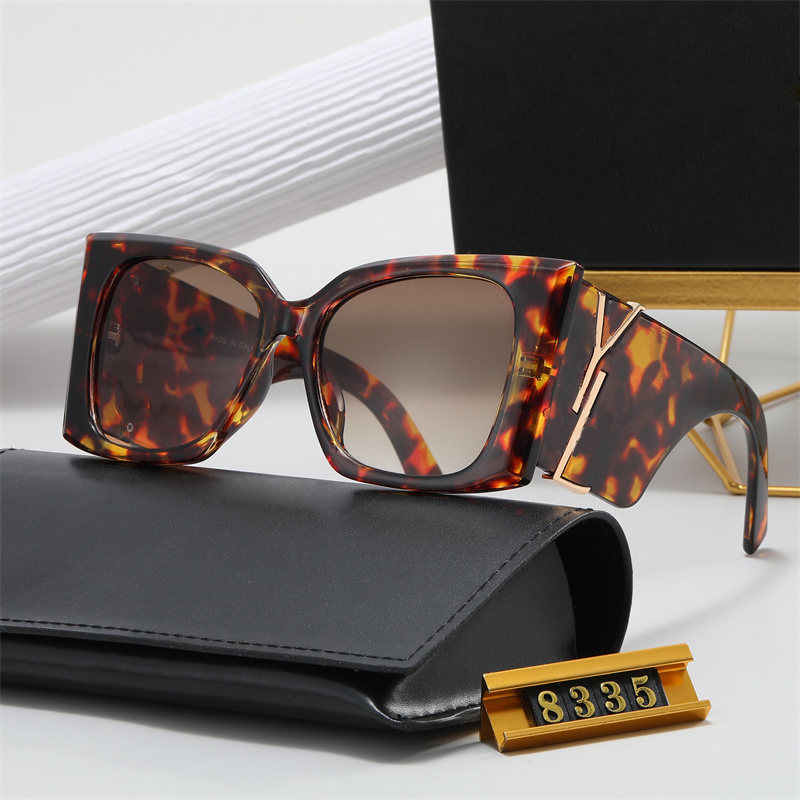 Fashion Designer Sunglasses luxury letter womens Mens Goggle senior Eyewear For Women eyeglasses frame Thick frame large frame small face ysl
Fashion Designer Sunglasses luxury letter womens Mens Goggle senior Eyewear For Women eyeglasses frame Thick frame large frame small face ysl