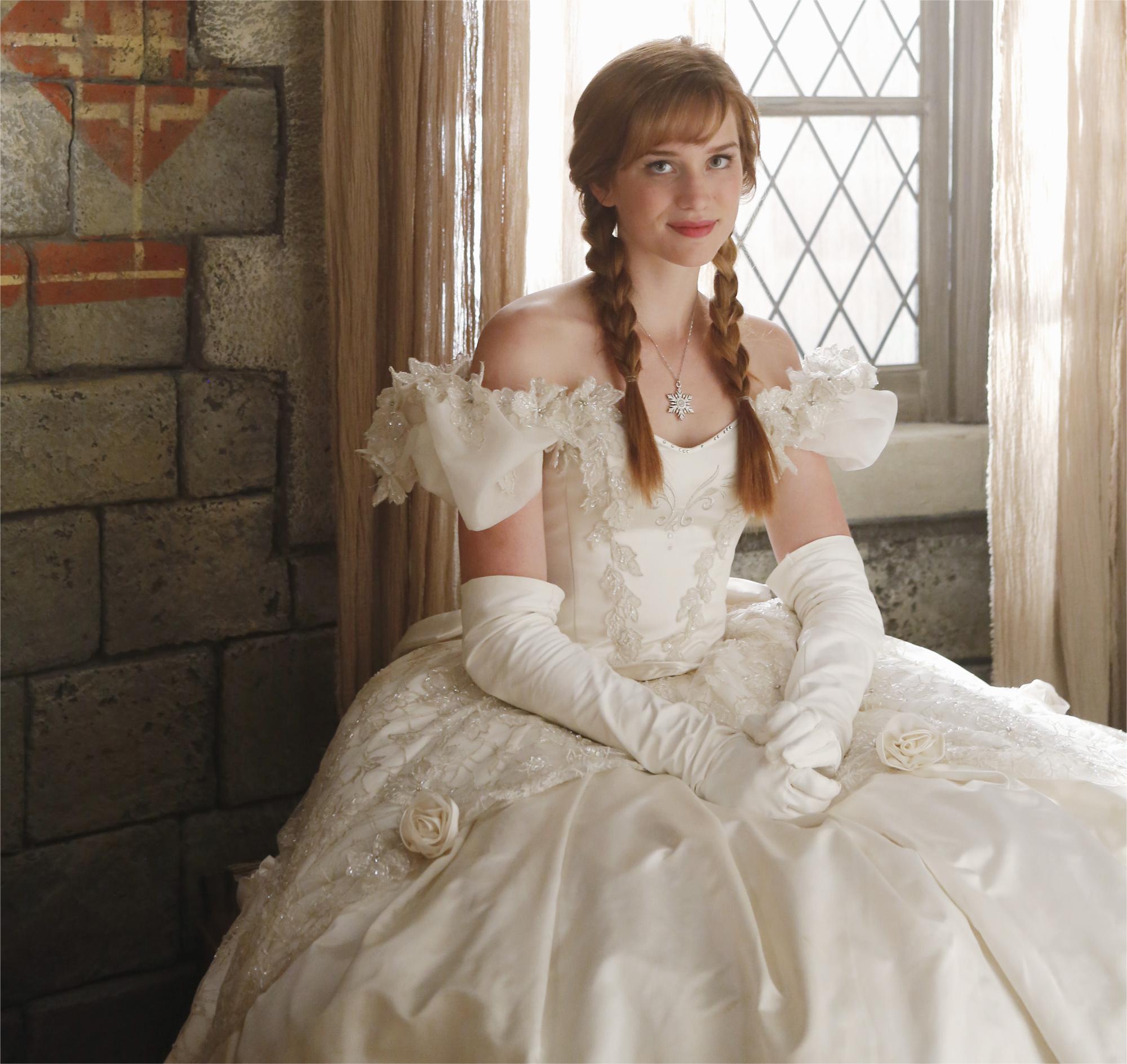 Fairytale Ball Gown Medieval Wedding Dress 2023 Fantasy Off Shoulders Ivory Renaissance Gothic Bridal Dresses Big Bow Lace Bride Princess Vestido De N