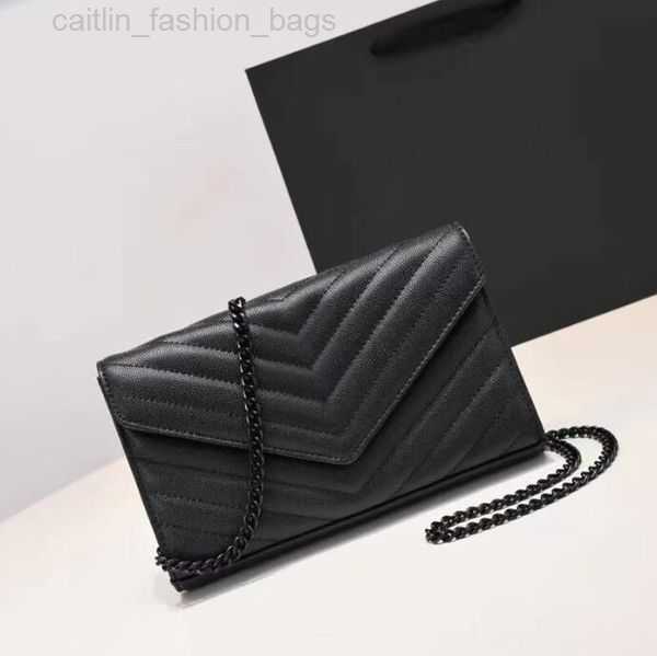 Bag Bag Fashion Shoulder Luxury Luxury Metal Chain Designer Gold And Silver Women's Handbag Original Leather Bag Clamshell Crossbody Bag Crossbody Bag G23
Bag Bag Fashion Shoulder Luxury Luxury Metal Chain Designer Gold And Silver Women's Handbag Original Leather Bag Clamshell Crossbody Bag Crossbody Bag G23