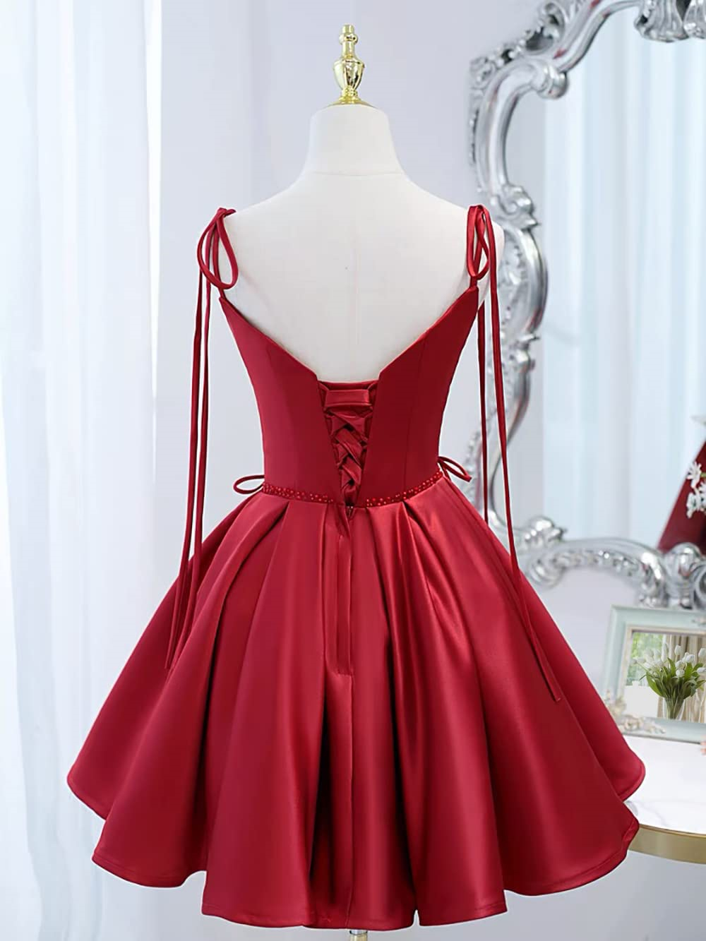 A Line Short Spaghetti Straps Homecoming Dresses Satin Princess Mini Cocktail Formal Occasion Birthday Prom Graudation Cocktail Party Gowns HD1005