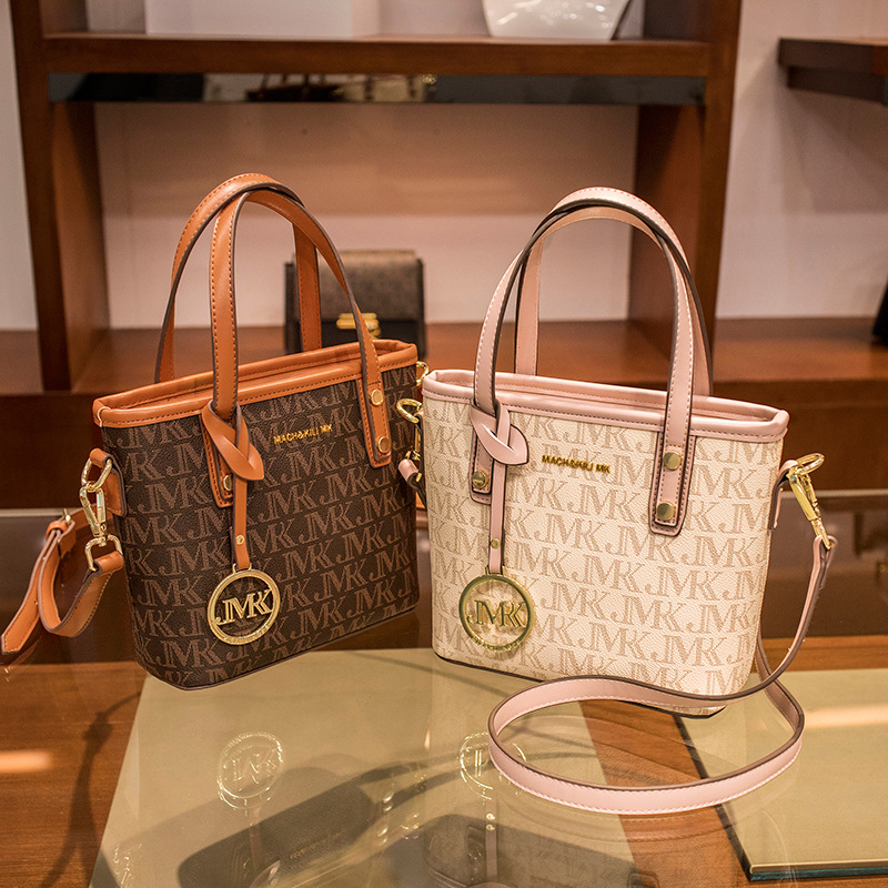 Michael Purse Leather Women Bag 2023 Fashion Luxury Designer Female Handbags Hot Large Brand Shoulder Bag Casual Party Tote, Tan 
Michael Purse Leather Women Bag 2023 Fashion Luxury Designer Female Handbags Hot Large Brand Shoulder Bag Casual Party Tote, Tan